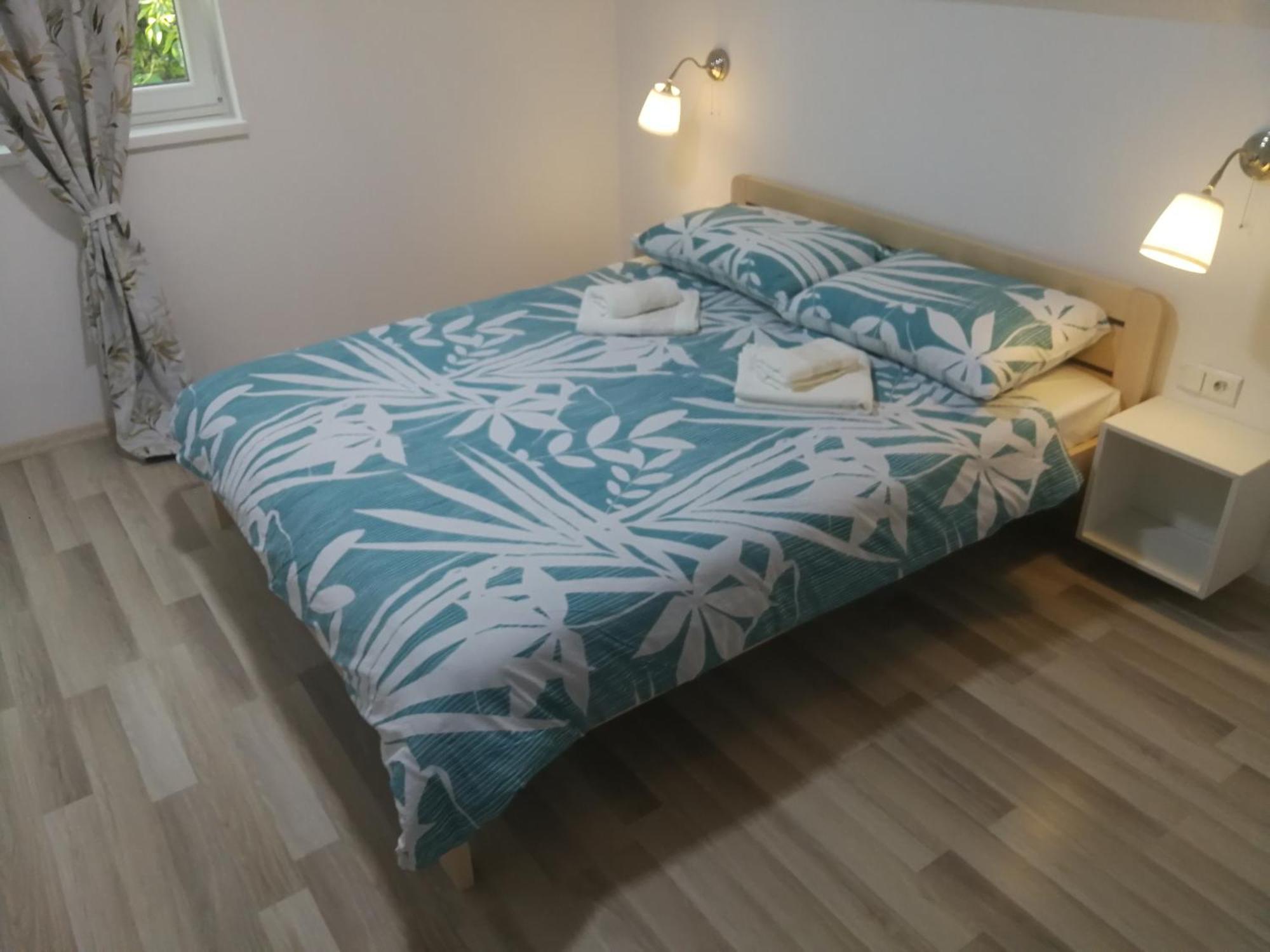 Apartments With A Parking Space Smoljanac, Plitvice - 12345 Room photo